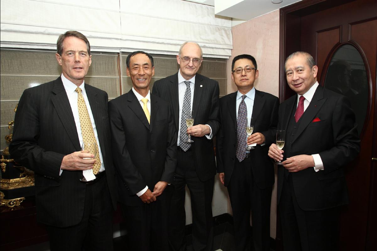 20101101 Vice Chancellor's visit (past and current)17